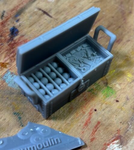 Artillery limber open lid photo review