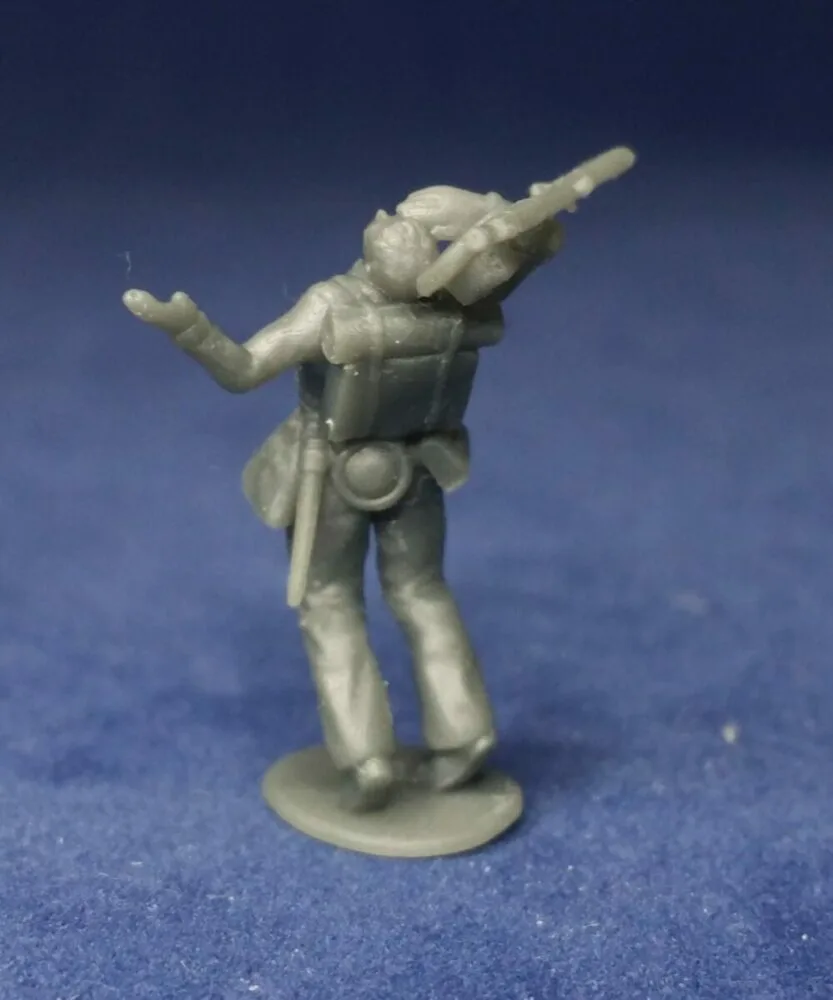 Soldier hit by bullet hat - Image 2