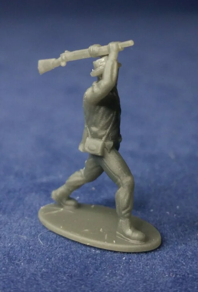 Confederate soldier in hat swings musket - Image 2