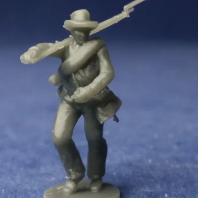 Confederate marching blanket roll and hat w