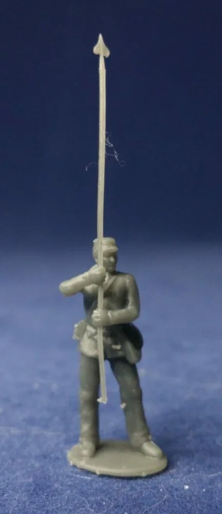 Union colorbearer standing still w