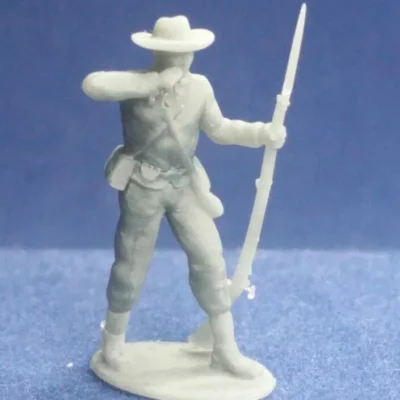 Confederate private in hat tearing cartridge