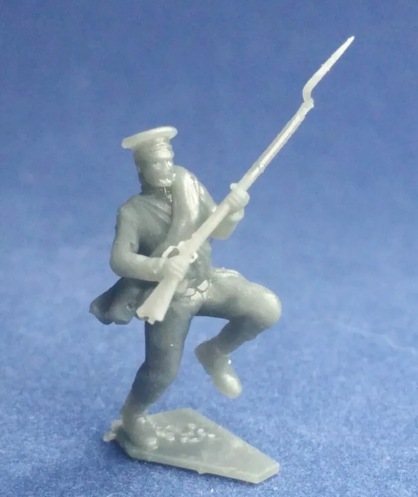 Confederate soldier in wheel cap close quarters with enemy - Image 3