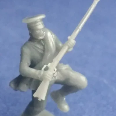 Confederate soldier in wheel cap close quarters with enemy