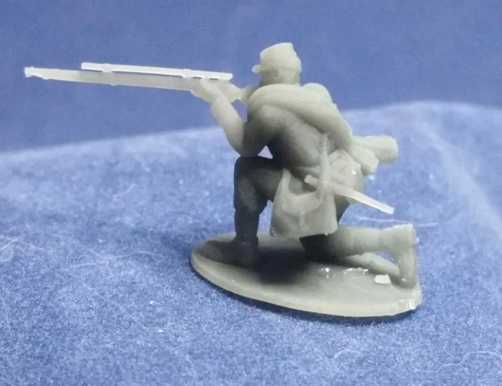 Confederate sharpshooter in kepi