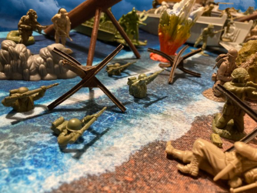 American GI soldier D-day walking in water or similar (3 figures in set) photo review