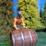 Medieval civilian rolling big barrel - NCM photo review