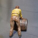 Medieval civilian rolling big barrel - NCM photo review