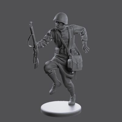 Soviet soldier running WW2