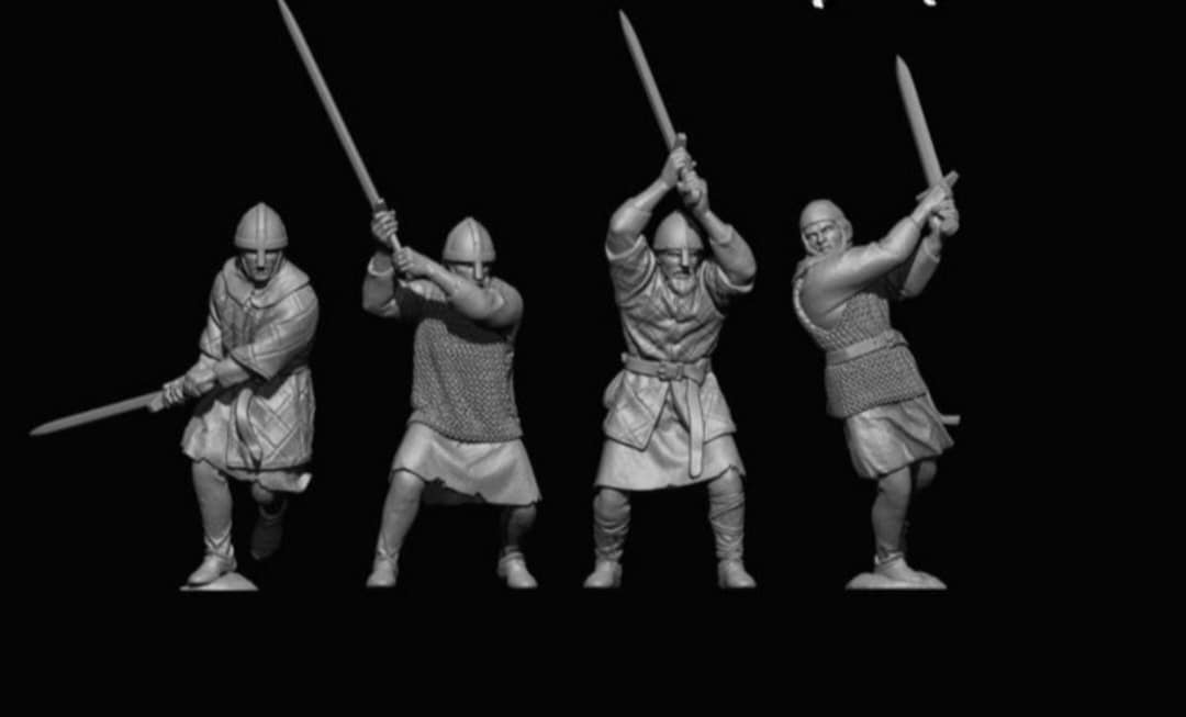 Set of 4 medieval knights with swords