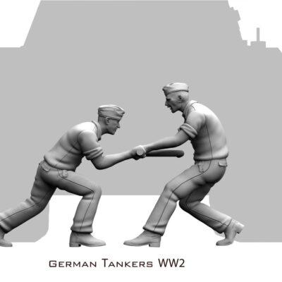 German WW2 Tankers cranking