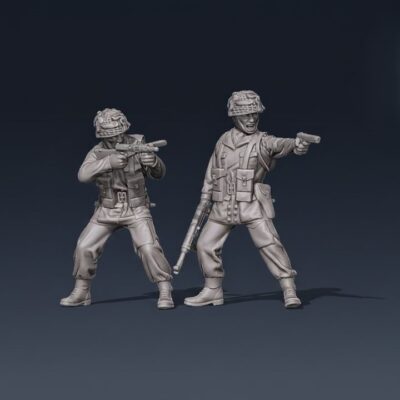 WW2 british paratroopers firing in helmets set 2